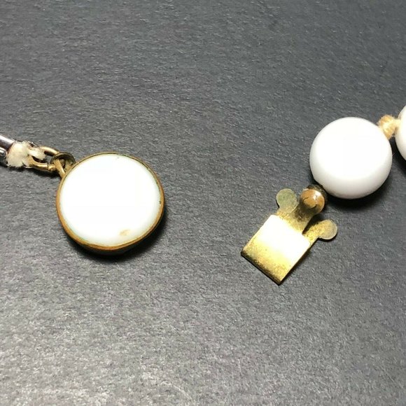 Vintage West Germany Beaded Necklace White Long - Picture 7 of 8